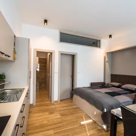 Apartmaji Prton Apartmán *