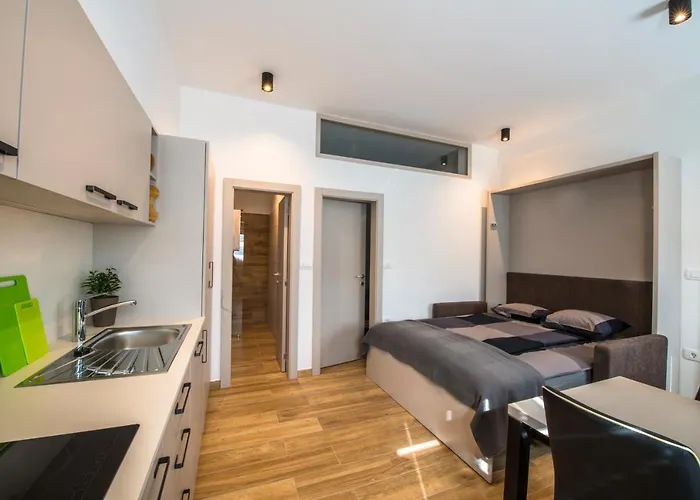 Apartmaji Prton Apartment *